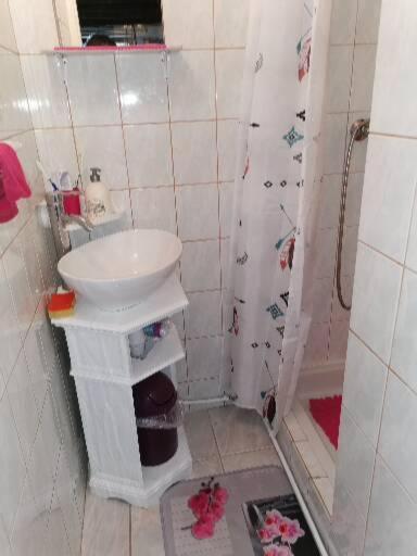 Studio Tres Agreable Totalement Independant Dans Maison Avec Cour Sans Vis A Vis Villa Vittel Luaran gambar